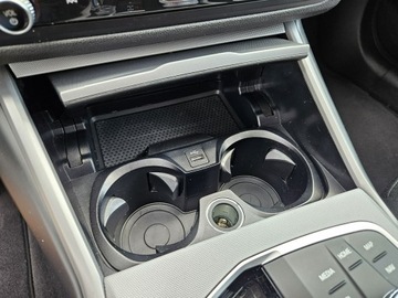 BMW Seria 3 G20-G21 Touring Plug-In Facelifting 2.0 320e 204KM 2023 BMW 320 2,0 PB 204KM hybryda LED Automat, zdjęcie 11