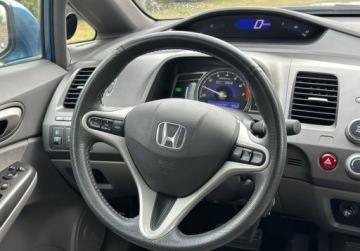 Honda Civic VIII 2007 Honda Civic 110KM Hybrid CLIMATRONIC Bezwypadkowy Serwis Dla Wymagajacy, zdjęcie 16