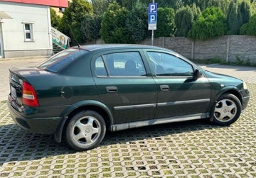 Opel Astra G Sedan 1.2 16V 75KM 2002 Opel Astra 1.2 benzyna 2002 r 1.2 Benzyna 75KM, zdjęcie 2