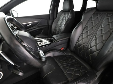 Peugeot 5008 II Crossover 1.2 PureTech 130KM 2020 Peugeot 5008 GT automat skóra 7-osob. virtual, zdjęcie 12