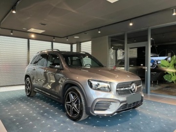 Mercedes GLB SUV 1.3 200 163KM 2025 MERCEDES-BENZ GLB 200 AMG Line Suv 1.3 (163KM) 2025, zdjęcie 1