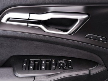 Kia Sportage V 2025 KIA Sportage 1.6 T-GDI HEV GT Line 2WD aut Suv 239KM 2025, zdjęcie 5