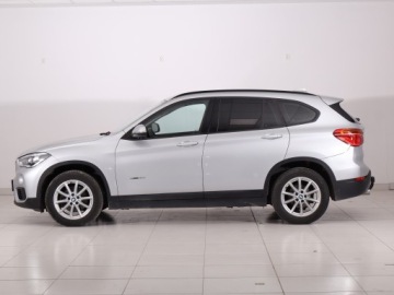 BMW X1 F48 Crossover sDrive18d 150KM 2016 BMW X1 sDrive18d, Navi, Klima, Klimatronic, zdjęcie 2