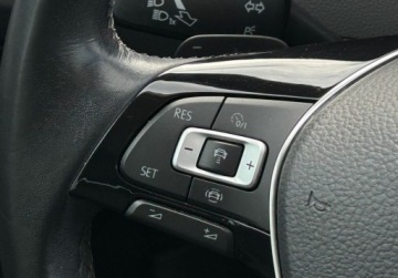 Volkswagen Passat B8 Limousine Facelifting 1.5 TSI EVO 150KM 2019 Volkswagen Passat Highline Pakiety, ACC, KAmera, GPS, Active Info Display, zdjęcie 22