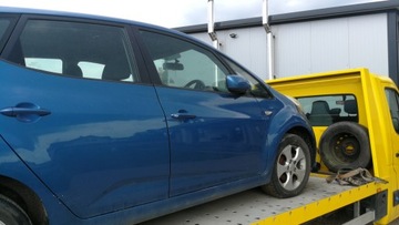 DVEŘE PRAVÉ PŘEDNÍ 5B KIA VENGA IX20 09-15