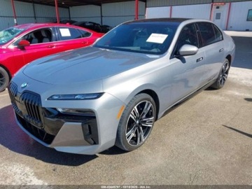 BMW Seria 7 G70 2023 BMW Seria 7 740i, 2023r., 3.0L 3.0 Benzyna 375KM, zdjęcie 1