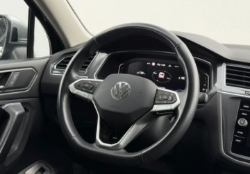 Volkswagen Tiguan Allspace SUV Facelifting 2.0 TDI SCR 200KM 2022 Volkswagen Tiguan Allspace IQ.Light MatrixLED Hak Kamery 360 Webasto T, zdjęcie 16