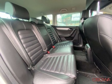 Volkswagen Passat B7 Variant 2.0 TDI CR BlueMotion 177KM 2013 Volkswagen Passat Alltrack 2.0tdi 4-Motion automat dsg skory ledy bi xeno, zdjęcie 27