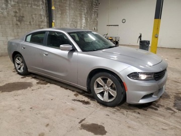 Dodge Charger VII 2016 Dodge Charger SXT 2016 3.6l 3.6 Benzyna 292KM, zdjęcie 4