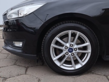 Ford Focus III Kombi Facelifting 1.0 EcoBoost 125KM 2017 Ford Focus 1.0 EcoBoost, Klima, Klimatronic, zdjęcie 14