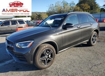 Mercedes GLC C253 2021 Mercedes-Benz GLC 300 4Matic 2021 2.0l 2.0 Benzyna 255KM