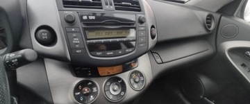 Toyota RAV4 III MPV Facelifting 2.0 Valvematic 158KM 2011 Toyota RAV4 2.0 benz ,bezwypadek ,4x4 ,morski metalik 2.0 Benzyna 158KM, zdjęcie 14