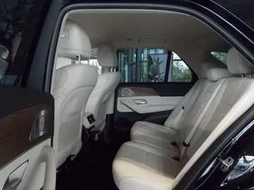 Mercedes GLE V167 SUV Facelifting 2.0 300d 269KM 2025 MERCEDES-BENZ GLE 300 d 4-Matic AMG Line 2.0 (269KM) 2025, zdjęcie 11