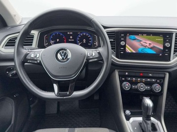 Volkswagen T-Roc I SUV 1.5 TSI ACT 150KM 2021 Volkswagen T-Roc TSI 150KM Advance ACC BlindSPOT Beats Audio Digital Co, zdjęcie 16