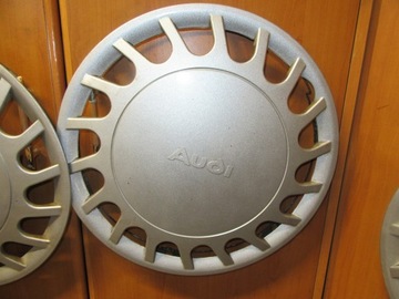 Колпак Audi 80 100 C2 оригинальный 16 дюймов