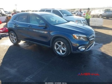 Mercedes GLA I 2019 Mercedes-Benz GLA 2019 r.,2,0L 250 4MATIC 2.0 Benzyna 208KM