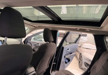 Jeep Cherokee V Terenowy 3.2 V6 272KM 2016 Jeep Cherokee 4x4 CHEROKEE 3.2 V6 272 KM 2016r Warszawa 3.2 Benzyna, zdjęcie 9