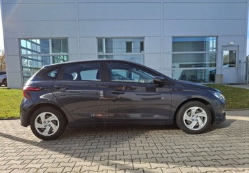 Hyundai i20 III Hatchback 1.2 MPI 84KM 2022 Hyundai i20 1.2 MPI 84KM Classic Salon PL VAT 23 1.2 Benzyna 84KM, zdjęcie 6