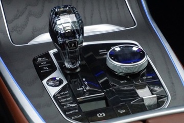 BMW X7 SUV 3.0 40d 340KM 2022 BMW X7 xDrive40d, 3.0 340KM, 7os, panorama, kamera360, klima 5stref. FV23, zdjęcie 6