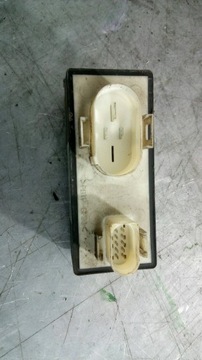 MODUL VENTILÁTORŮ VW PASSAT B4 357919506A