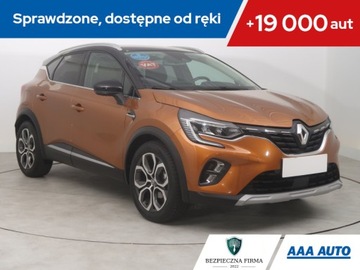 Renault Captur II Crossover 1.3 TCe 140KM 2021 Renault Captur 1.3 TCe, Salon Polska