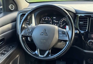 Mitsubishi Outlander III SUV Facelifting 2015 2.2 DI-D 150KM 2016 Mitsubishi Outlander 2,2 150KM AWD AUTOMAT 7os FullLED I wlasciciel Salon, zdjęcie 20