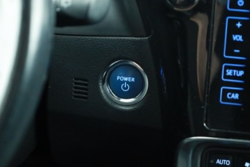 Toyota Auris II Touring Sports Facelifting 1.8 Hybrid 136KM 2018 Toyota Auris Hybrid, Salon Polska, Automat, Navi, zdjęcie 17