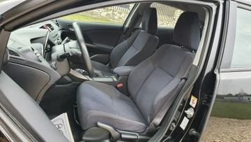 Honda Civic IX Hatchback 5d 2.2 i-DTEC 150KM 2011 Honda Civic 2.2 iDTEC 150KM # Climatronic # Kamera, zdjęcie 5