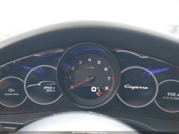 Porsche Cayenne III 2022 Porsche Cayenne Coupe Platinum Edition 2022 3.0l 3.0 Benzyna 335KM, zdjęcie 10