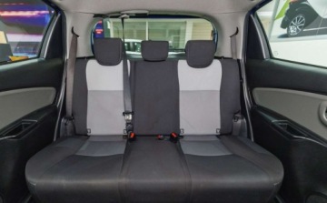 Toyota Yaris III Hatchback 5d Facelifting 2017 1.5 Dual VVT-iE 111KM 2017 Toyota Yaris 1.5 Premium 1.5 Benzyna 111KM, zdjęcie 16