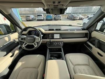 Land Rover Defender IV (L663) 90 3.0 i6P 400KM 2020 Land Rover Defender First Edition. 400 KM. Bezwyp., zdjęcie 21