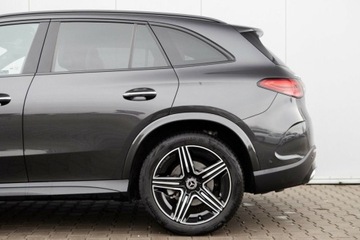 Mercedes GLC C254/X254 Coupe 2.0 220d 197KM 2024 Mercedes-Benz GLC 220d 4Matic Bogate Wyposazenie Mercedes-Benz Autotrade, zdjęcie 13