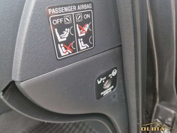 Toyota Auris I Hatchback 5d Facelifting 2.0 D-4D DPF 126KM 2009 Toyota Auris 2.0 D D-4D Soul Zarejestrowana Ladna 2.0 Diesel 126KM, zdjęcie 19