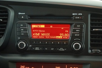 Kia Optima I Sedan 1.7 VGT CRDi 136KM 2011 Kia Optima 1.7 CRDi, Salon Polska, Serwis ASO, zdjęcie 8