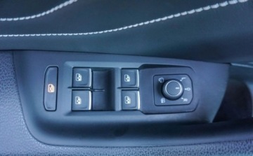 Volkswagen Passat B8 Limousine Facelifting 2.0 TSI 272KM 2020 Volkswagen Passat Volkswagen Passat Elegance 2.0TSI 272KM 4x4 DSG 2.0 272KM, zdjęcie 24