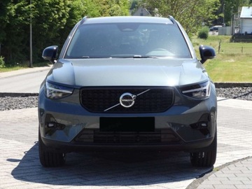 Volvo XC40 2025 VOLVO XC40 B4 Plus Dark Suv 2.0 (211KM) 2025, zdjęcie 4
