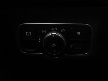 Mercedes GLB SUV 2.0 200d 150KM 2020 Mercedes GLB 2.0d Automat Progressive Panorama, zdjęcie 36