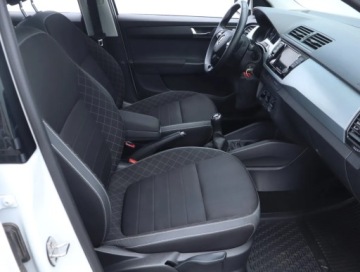 Skoda Fabia IV 1.0 TSI 95KM 2022 Skoda Fabia 1.0 TSI, Salon Polska, 1. Właściciel, zdjęcie 6