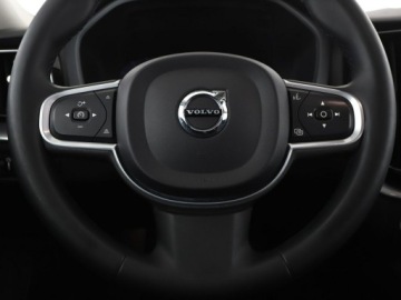 Volvo XC60 II 2021 Volvo XC 60 FV23% B4 (mHEV) automat skóra navi, zdjęcie 20