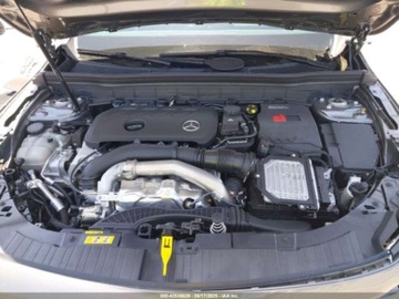 Mercedes GLB 2025 Mercedes-Benz GLB 250 2025 2.0l 2.0 Benzyna 221KM, zdjęcie 8