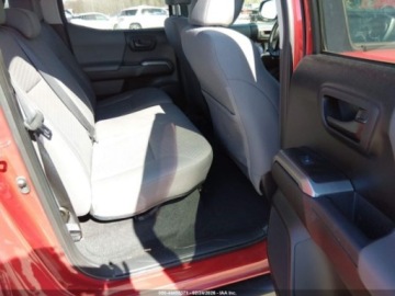 Toyota Tacoma II 2021 Toyota Tacoma SR5 V6 2021 3.5 Benzyna 278KM, zdjęcie 12