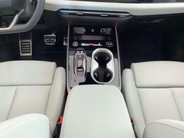 Audi A6 C8 Limousine Plug-In Facelifting 2.0 50 TFSI e 299KM 2025 AUDI A6 e-Hybrid quattro Sedan (299 KM) 2025, zdjęcie 8