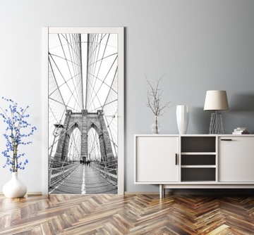 ЧЕРНО-БЕЛЫЕ ДВЕРНЫЕ СТЕННЫЕ ОБОИ Веревочный мост