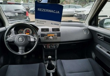 Suzuki Swift III 1999 Suzuki Swift Suzuki Swift 1.3 Benzyna 92KM, zdjęcie 8