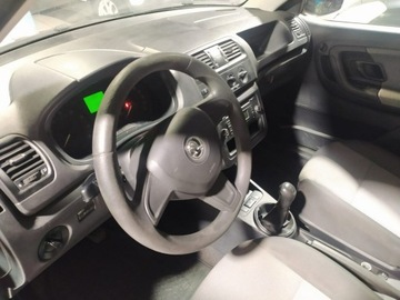 Skoda Fabia II Hatchback Facelifting 1.4 16V 85KM 2014 Škoda Fabia Skoda Fabia 1.4 86KM, krajowy,, zdjęcie 4