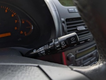 Toyota Avensis II Sedan 1.8 VVT-i 129KM 2004 Toyota Avensis 1.8 VVTI LPG Klima Tempomat Serwis Gwarancja 1.8 129KM, zdjęcie 26