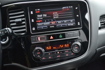 Mitsubishi Outlander III 2019 PHEV 2.4 4x4, zdjęcie 19