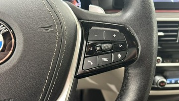 BMW Seria 5 G30-G31 Touring Facelifting 3.0 530d 286KM 2022 BMW 530 xDrive mHEV Luxury Line Kombi, zdjęcie 21