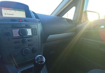 Opel Zafira B 1.9 CDTI ECOTEC 100KM 2007 Opel Zafira Opel Zafira 1.9 CDTI 1.9 Diesel 100KM, zdjęcie 10