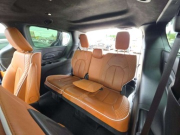 Chrysler Pacifica II 2024 Chrysler Pacifica Pinnacle 2024 3.6 Benzyna 287KM, zdjęcie 12